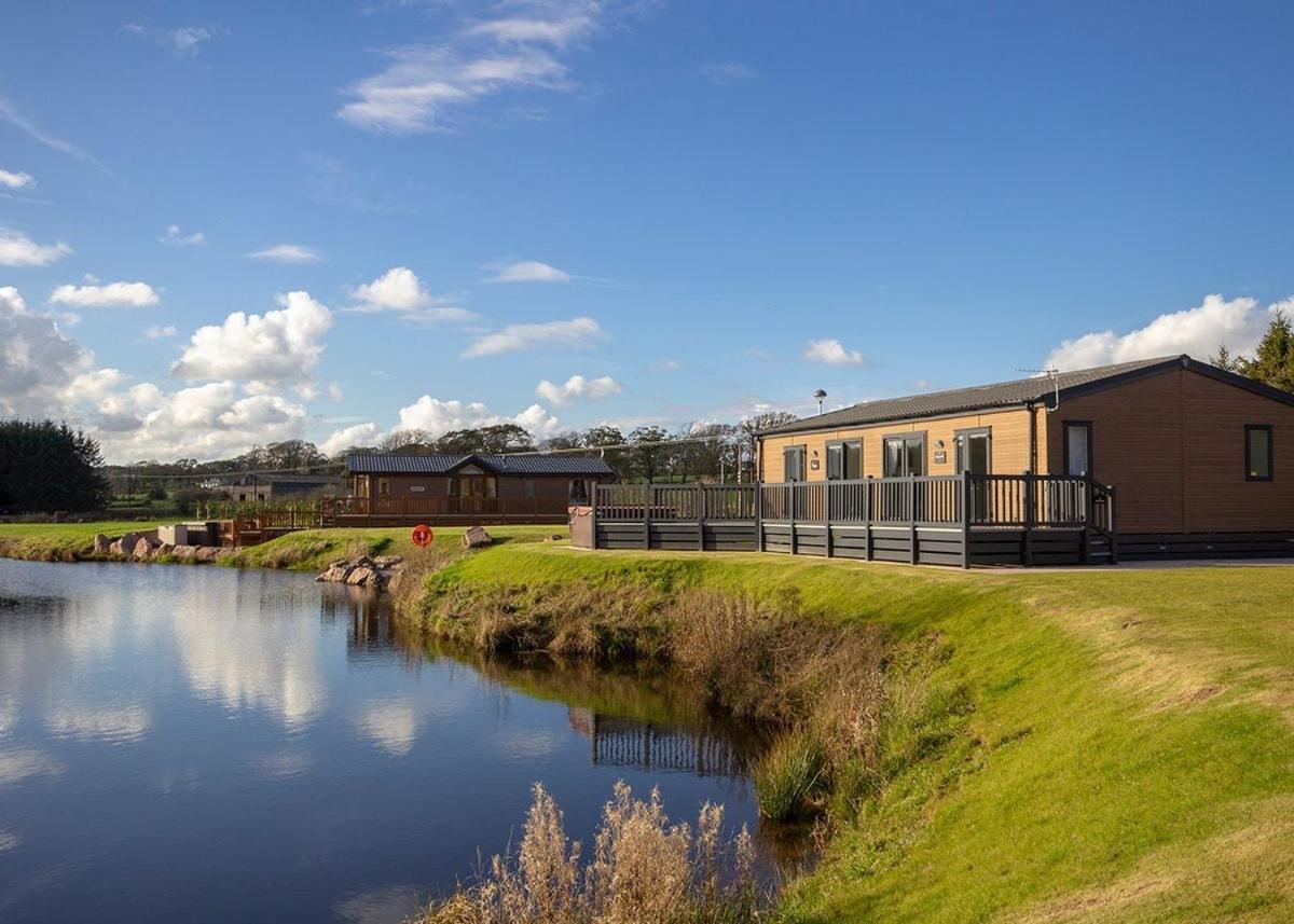 Westlands Country Park Annan Exterior photo